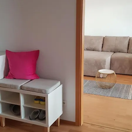 Apartment Krone, Echterdingen Bei Flughafen Und Messe Stuttgart *