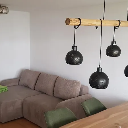 Krone, Echterdingen Bei Flughafen Und Messe Stuttgart Apartment