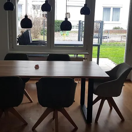 Appartement Krone, Echterdingen Bei Flughafen Und Messe Stuttgart Leinfelden-Echterdingen