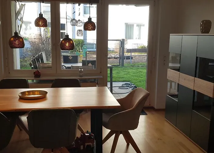 Krone, Echterdingen Bei Flughafen Und Messe Stuttgart Apartment